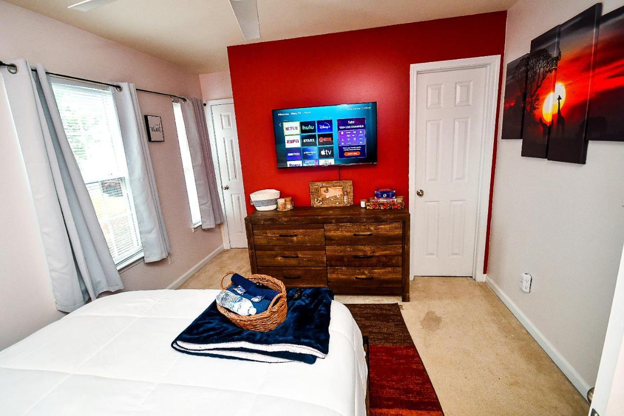 Amazing Large 3 Bed House With King Bed Less Than 10 Miles To Dtwn Atlanta Exteriér fotografie